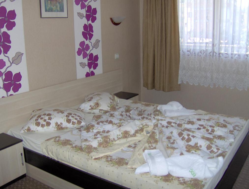 Hotel Eos Китен Екстер'єр фото